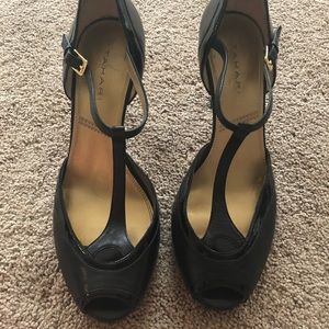 Tahari t-strap heels